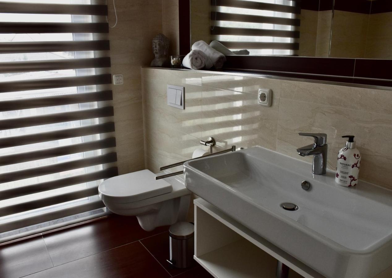 Meerblickappartement In ซาสนิทซ์ ภายนอก รูปภาพ